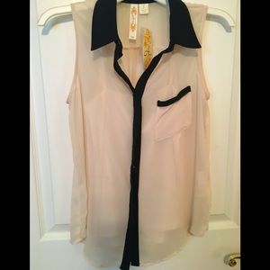 Sleeveless cream top